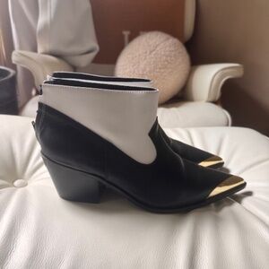 Cecelia New York Jungle Western Bootie 8